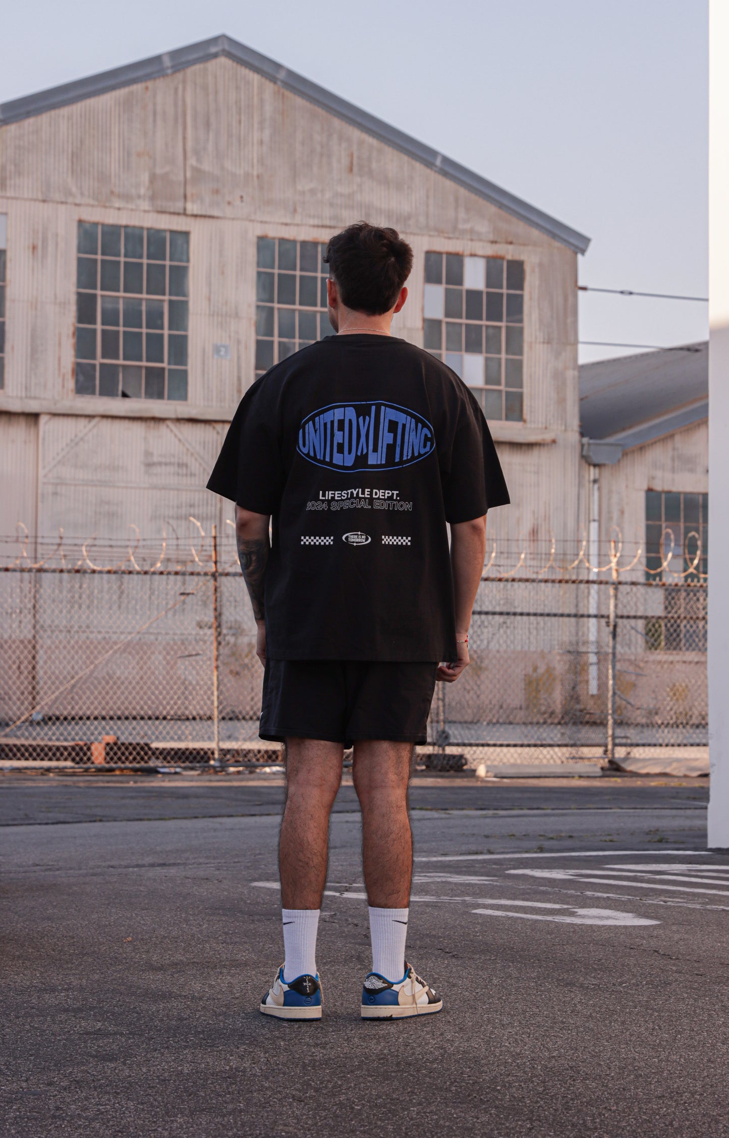 Black & Ultra Blue "There is no tomorrow" T